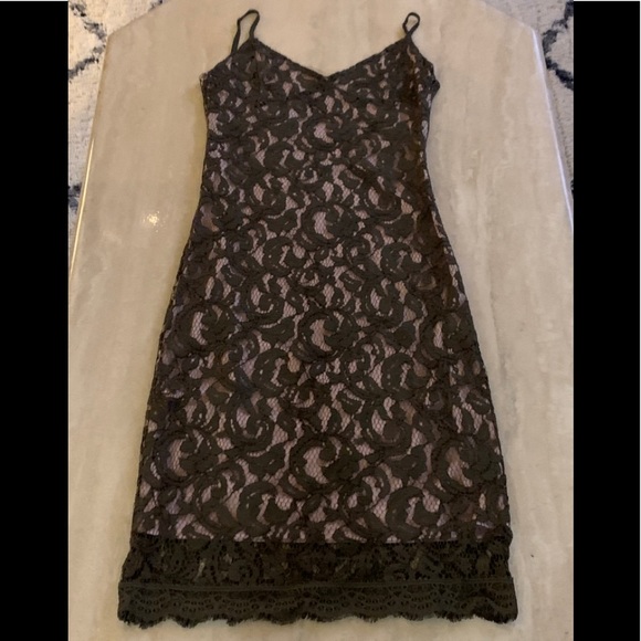 Beautiful Olive Green Lace Dress - NWOT ๐ - Picture 1 of 5